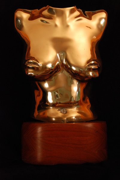 Your Lips Ain't Made of Rubber Mama
22" x 12" x 8"
Polished Bronze